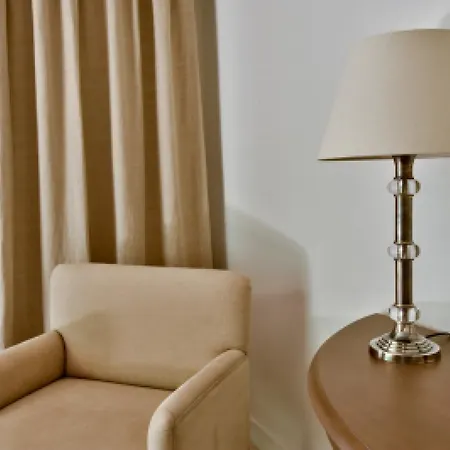 Apartment One Bed Just Minutes Walk From The Croisette And The Palais In A Secure 1693